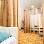 Luxapart Big 12people With Breakfast Option Apartment *