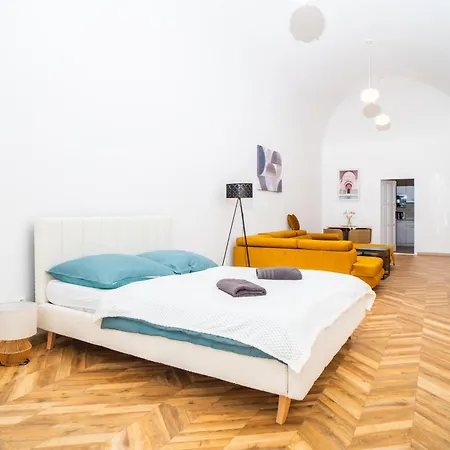 Luxapart Big 12people With Breakfast Daire