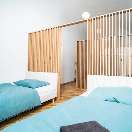 Luxapart Big 12people Apartment Kosice