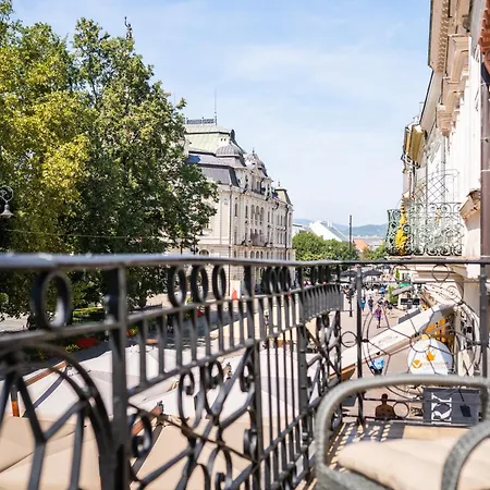 Luxapart Big 12people With Breakfast Košice