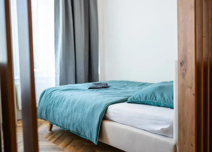 Luxapart Big 12people With Breakfast Option Appartement Košice