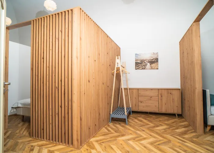 Luxapart Big 12people With Breakfast Option Appartement Košice