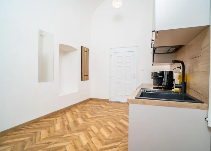 Luxapart Big 12people With Breakfast Option