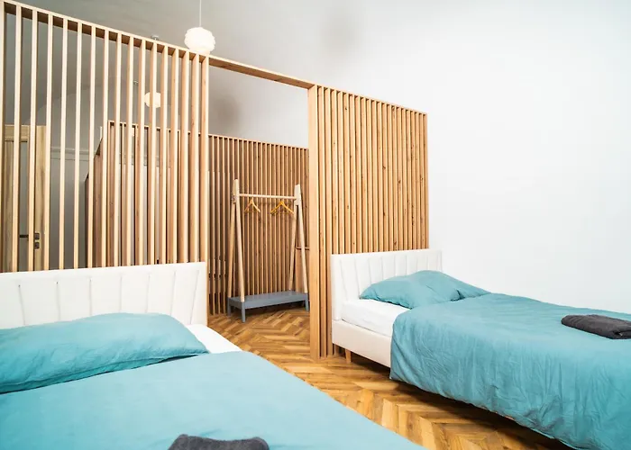 Luxapart Big 12people With Breakfast Option Appartement Košice