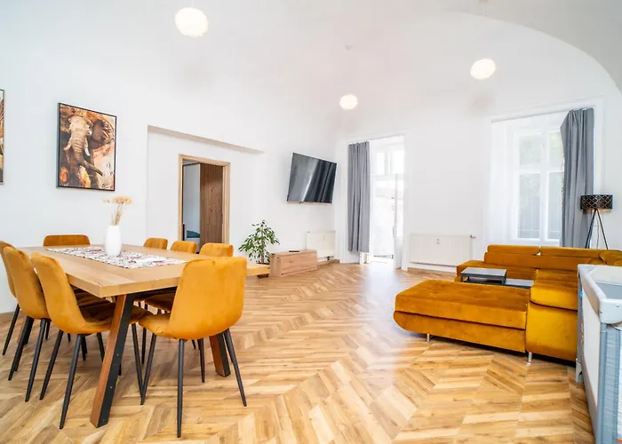 Apartamento Luxapart Big 12people With Breakfast Option Košice
