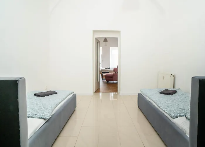 Luxapart Big 12people With Breakfast Option Appartement